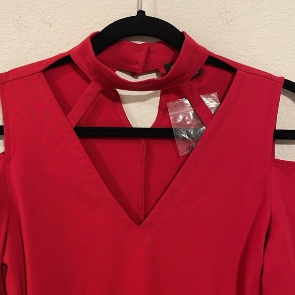 Boston Proper Women's Shirt Small Red Cutout Mock Stretch Fitted Bodycon - Picture 4 of 14